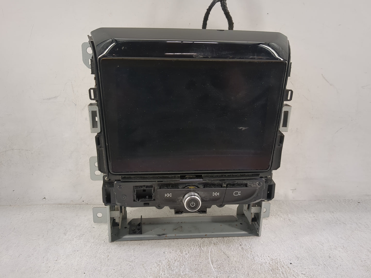 2020 Chevrolet Traverse Information Display Screen 1496108 - Oemusedautoparts1.com