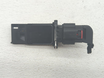 compare product Chevrolet Traverse Mass Air Flow Meter Maf Sensor 405501