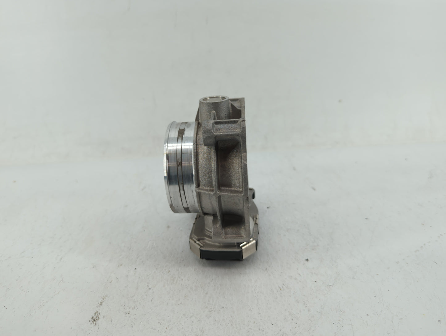 2017-2022 Chevrolet Traverse Throttle Body P/N:12670981AA 12632172BA Fits OEM Used Auto Parts - Oemusedautoparts1.com