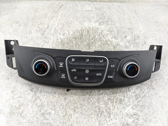 compare product 2018-2022 Chevrolet Traverse Climate Control Module Temperature AC/Heater Replacement P/N:84344401 7370200000000X Fits OEM Used Auto Parts