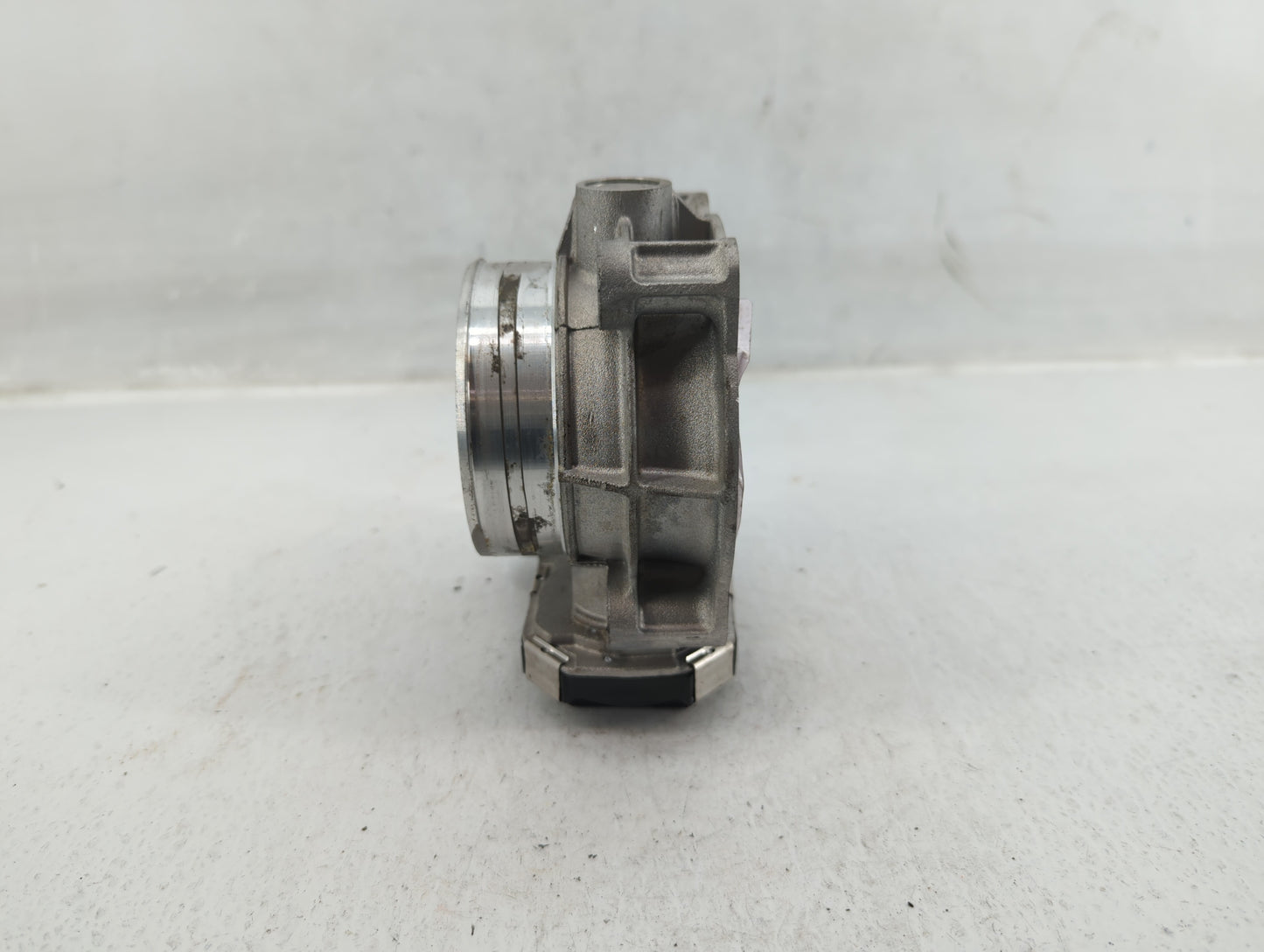 2017-2022 Chevrolet Traverse Throttle Body P/N:12670981AA Fits Fits 2012 2013 2014 2015 2016 2017 2018 2019 2020 2021 2022 O