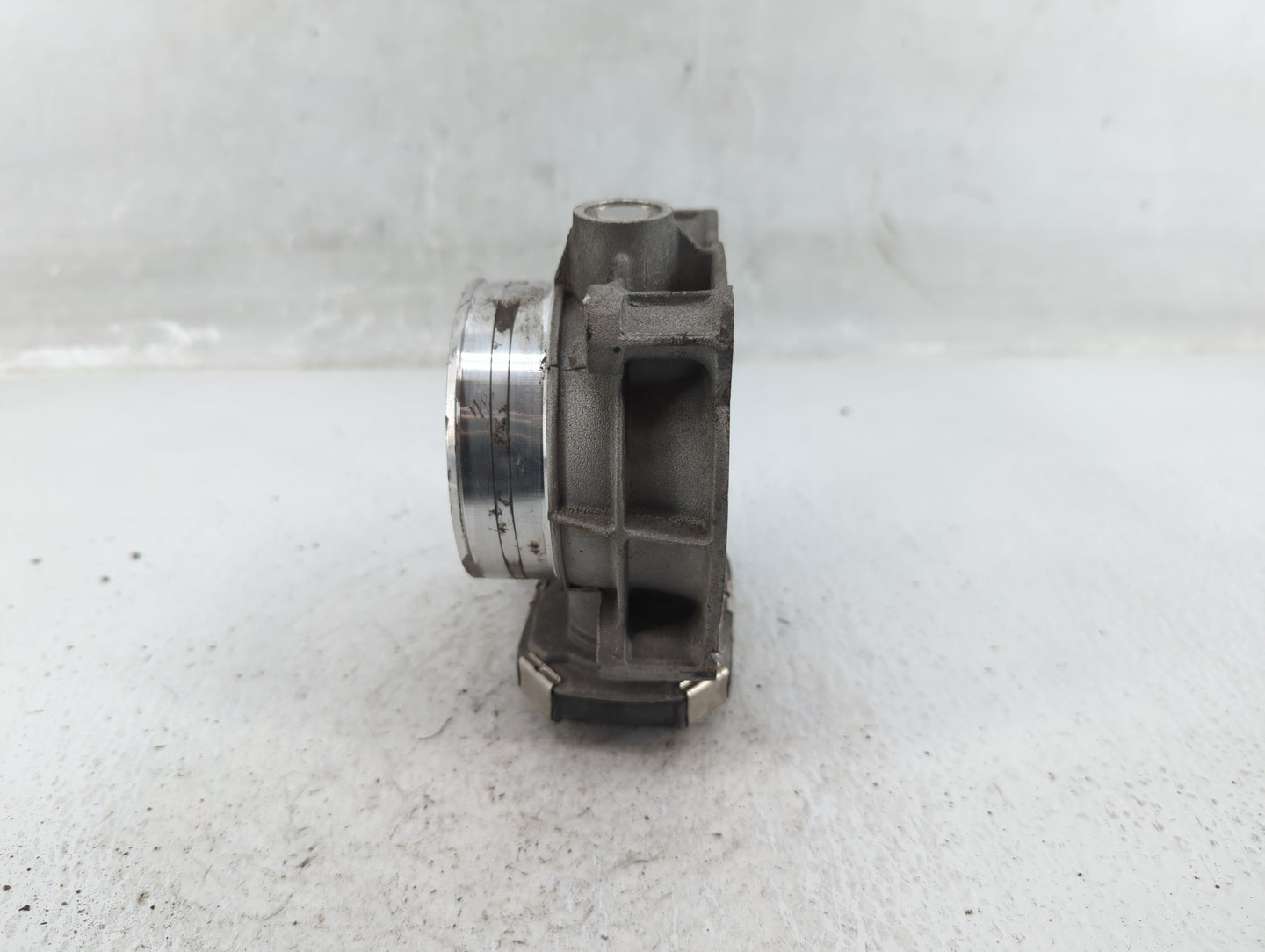 2017-2022 Chevrolet Traverse Throttle Body P/N:12670981AA Fits Fits 2012 2013 2014 2015 2016 2017 2018 2019 2020 2021 2022 O