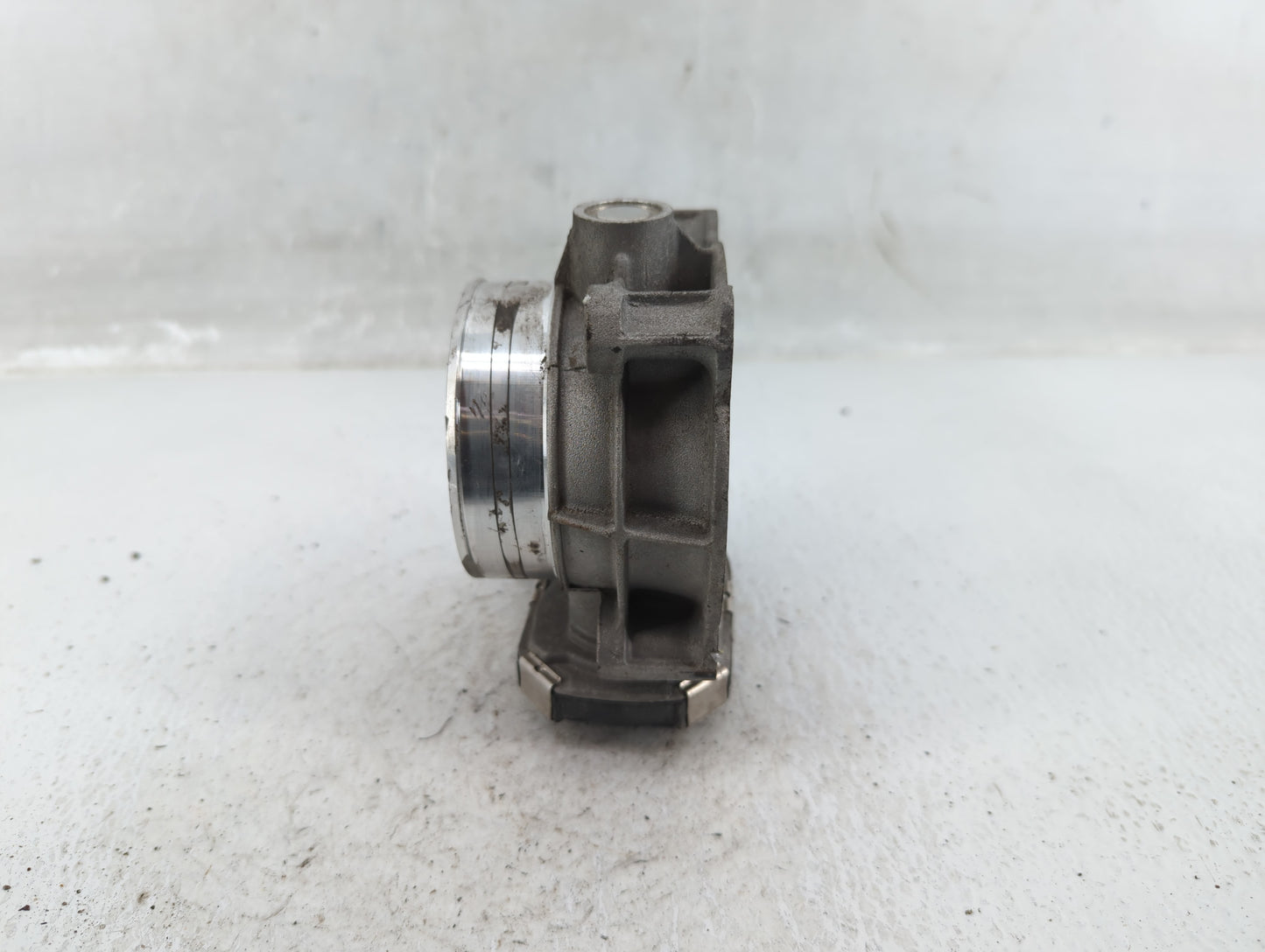 2017-2022 Chevrolet Traverse Throttle Body P/N:12670981AA Fits Fits 2012 2013 2014 2015 2016 2017 2018 2019 2020 2021 2022 O