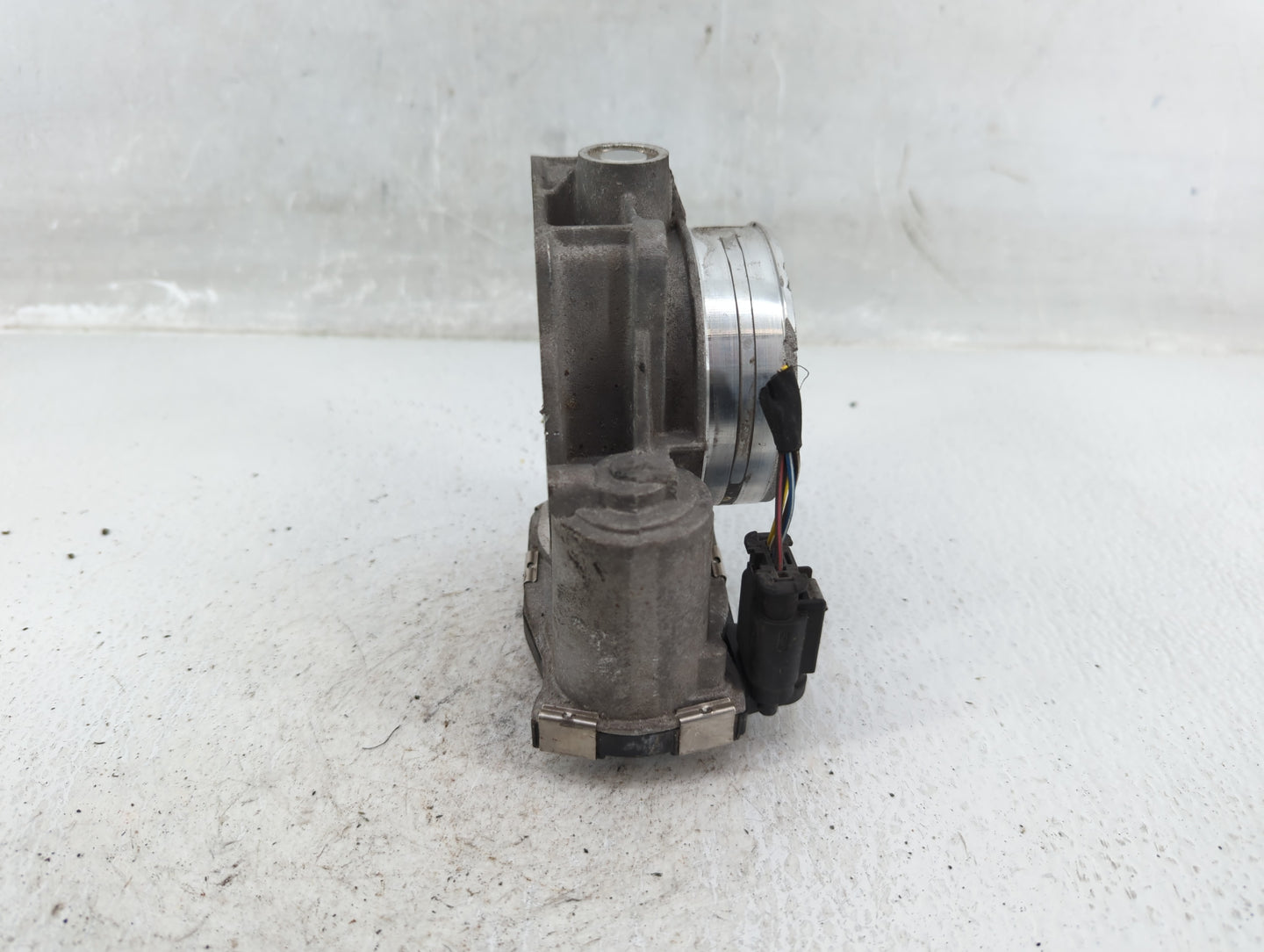 2017-2022 Chevrolet Traverse Throttle Body P/N:12670981AA Fits Fits 2012 2013 2014 2015 2016 2017 2018 2019 2020 2021 2022 O