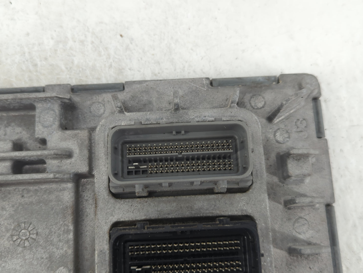 2018-2022 Chevrolet Traverse PCM Engine Control Computer ECU ECM PCU OEM P/N:12702182 Fits Fits 2016 2017 2018 2019 2020 202