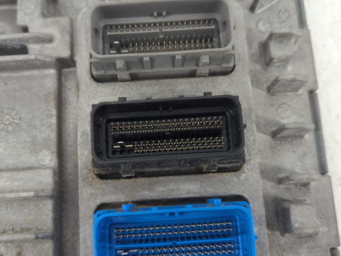 2018-2022 Chevrolet Traverse PCM Engine Control Computer ECU ECM PCU OEM P/N:12702182 Fits Fits 2016 2017 2018 2019 2020 202