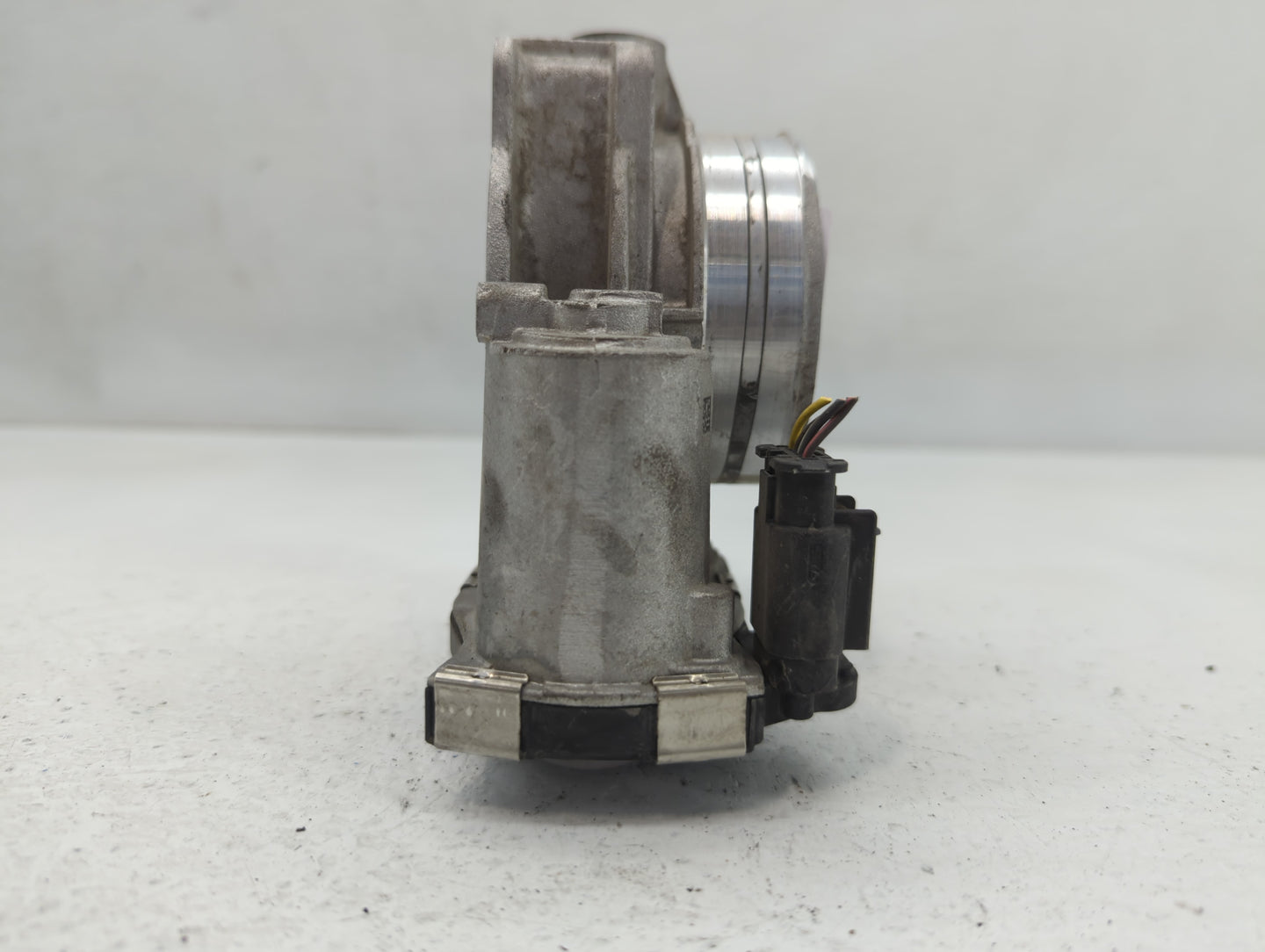 2017-2022 Chevrolet Traverse Throttle Body P/N:12632172BA Fits Fits 2012 2013 2014 2015 2016 2017 2018 2019 2020 2021 2022 O
