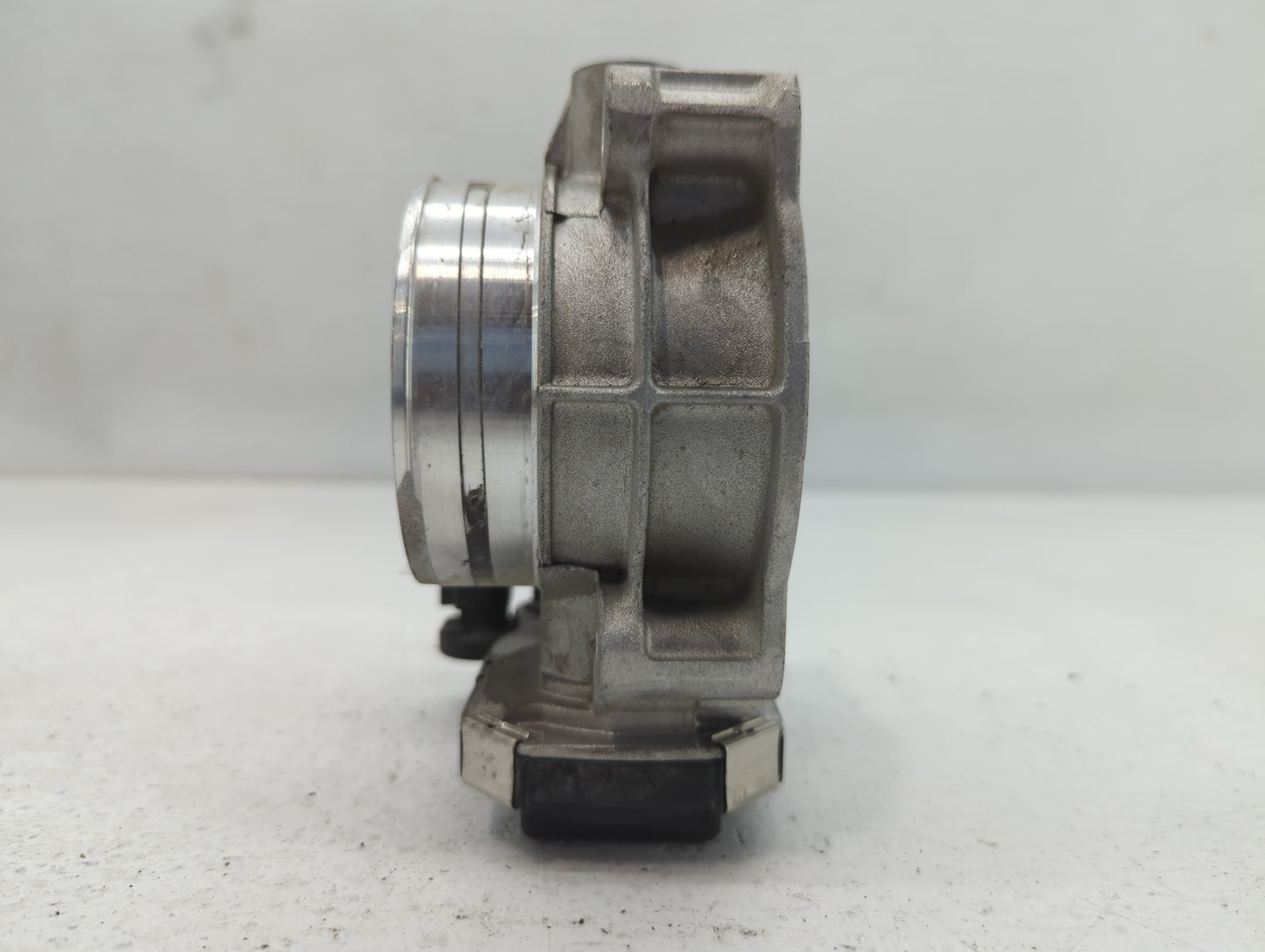 2017-2022 Chevrolet Traverse Throttle Body P/N:12632172BA Fits Fits 2012 2013 2014 2015 2016 2017 2018 2019 2020 2021 2022 O