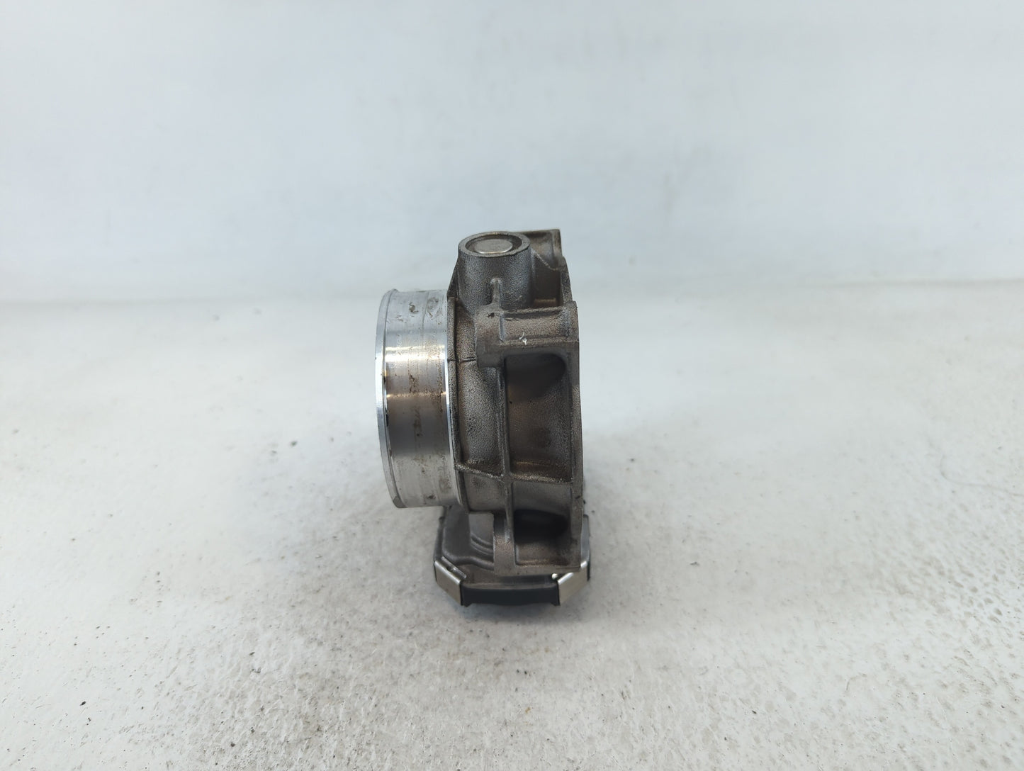 2017-2022 Chevrolet Traverse Throttle Body P/N:12670981AA Fits Fits 2012 2013 2014 2015 2016 2017 2018 2019 2020 2021 2022 O