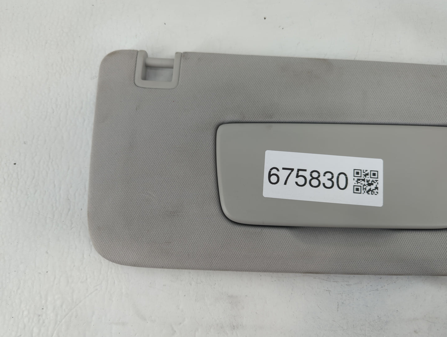 2018-2022 Chevrolet Traverse Sun Visor Shade Replacement Passenger Right Mirror Fits Fits 2018 2019 2020 2021 2022 OEM Used 