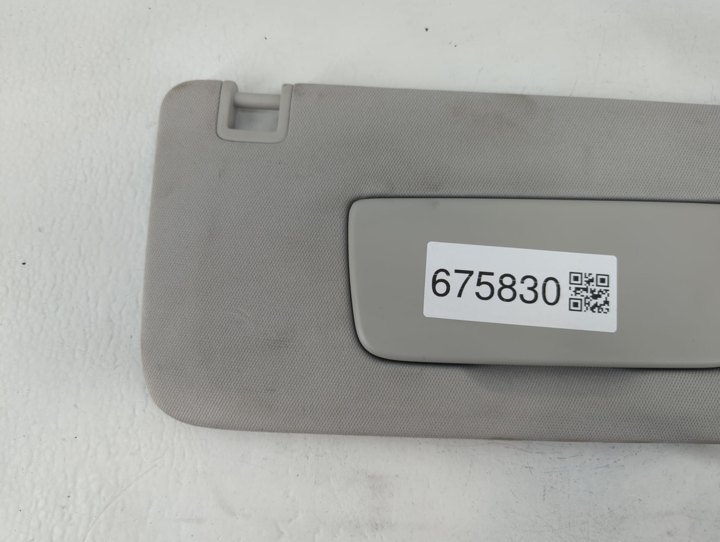 2018-2022 Chevrolet Traverse Sun Visor Shade Replacement Passenger Right Mirror Fits Fits 2018 2019 2020 2021 2022 OEM Used 