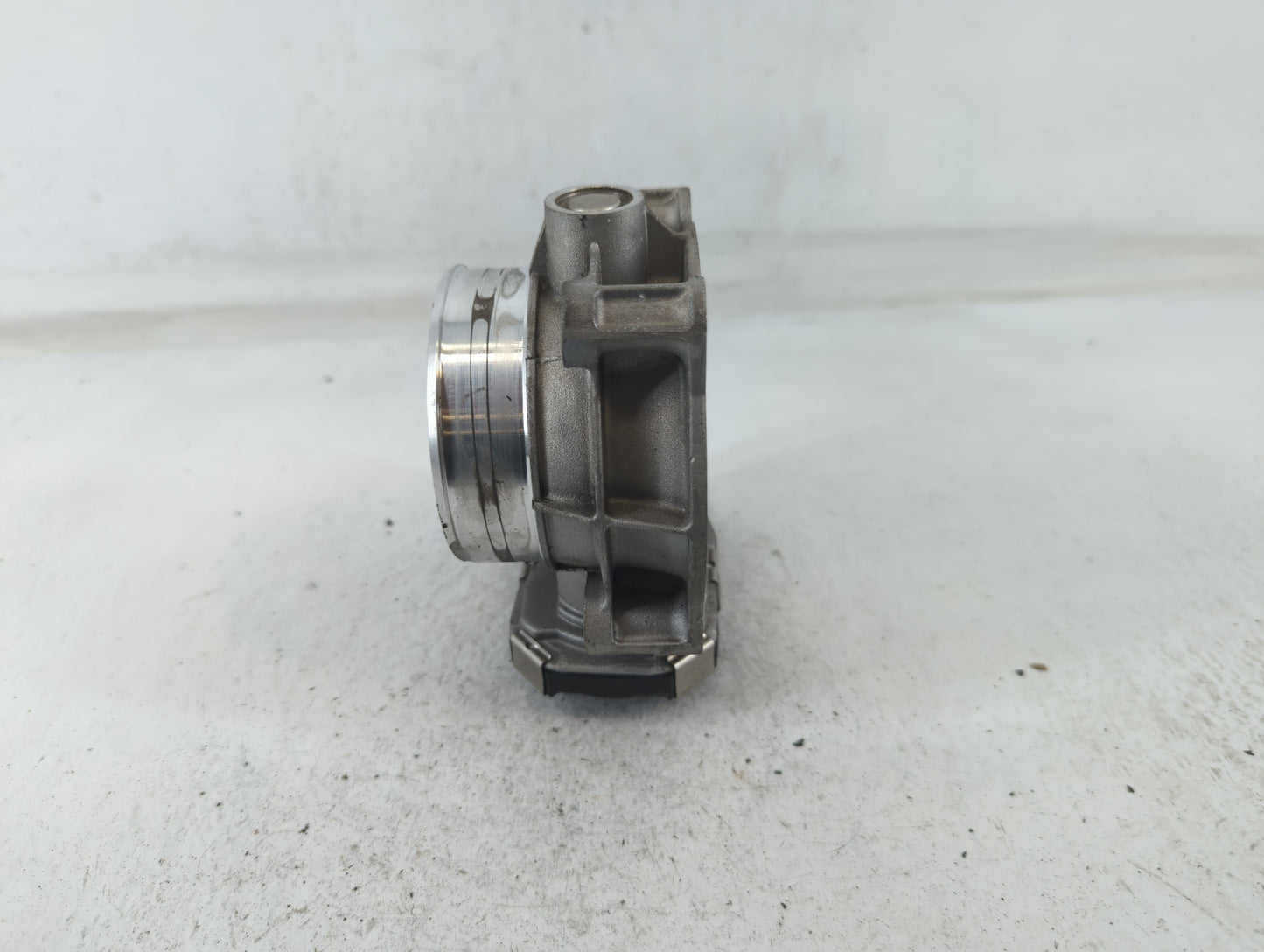 2017-2022 Chevrolet Traverse Throttle Body P/N:12670981AA Fits Fits 2012 2013 2014 2015 2016 2017 2018 2019 2020 2021 2022 O