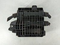 2020-2022 Chevrolet Traverse Fusebox Fuse Box Panel Relay Module P/N:84793350 1GA3007948 Fits Fits 2019 2020 2021 2022 OEM U