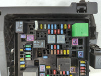 2020-2022 Chevrolet Traverse Fusebox Fuse Box Panel Relay Module P/N:7171-4521-30 Fits Fits 2019 2020 2021 2022 OEM Used Aut