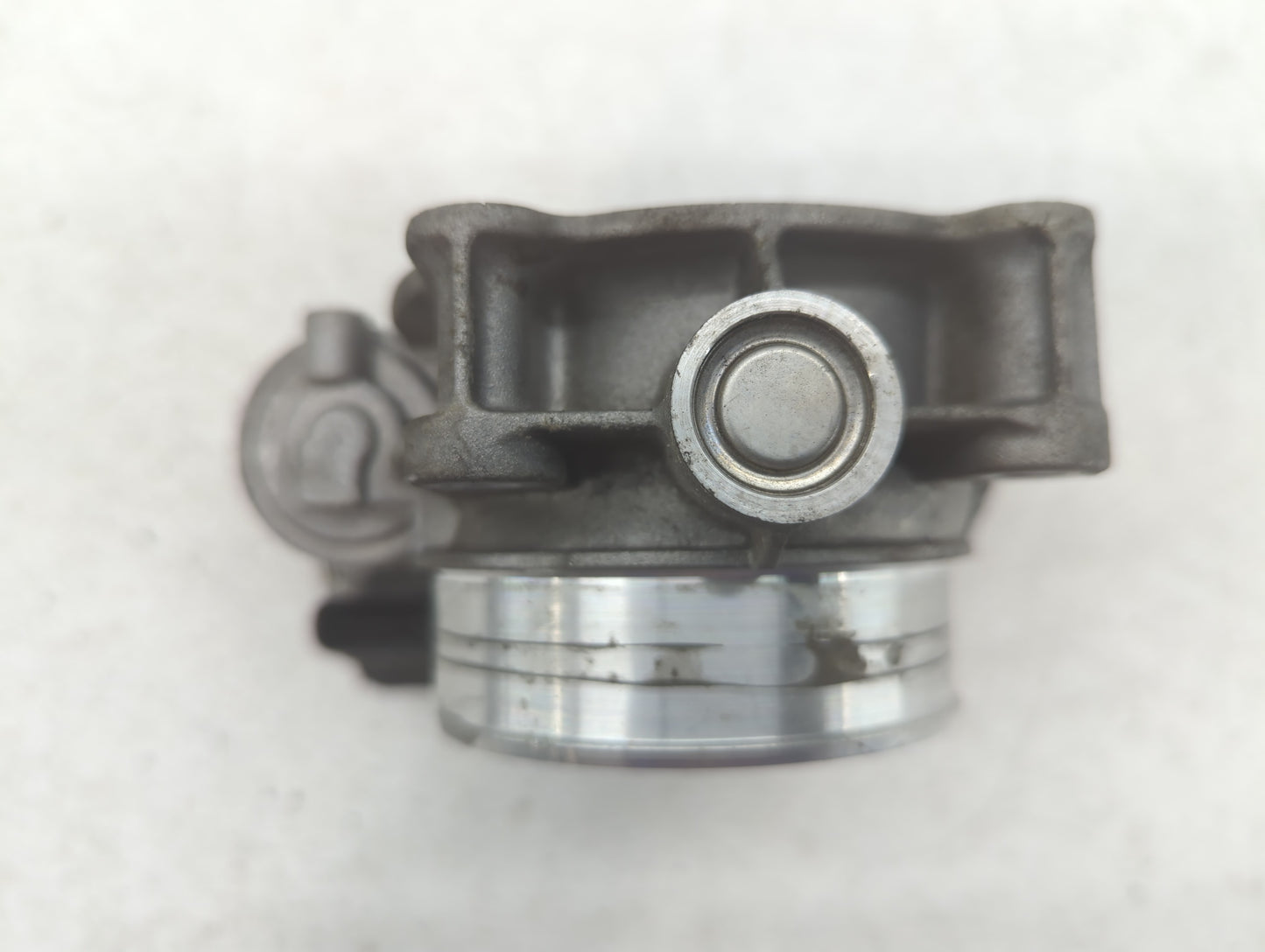 2017-2022 Chevrolet Traverse Throttle Body P/N:12670981A Fits Fits 2012 2013 2014 2015 2016 2017 2018 2019 2020 2021 2022 OE