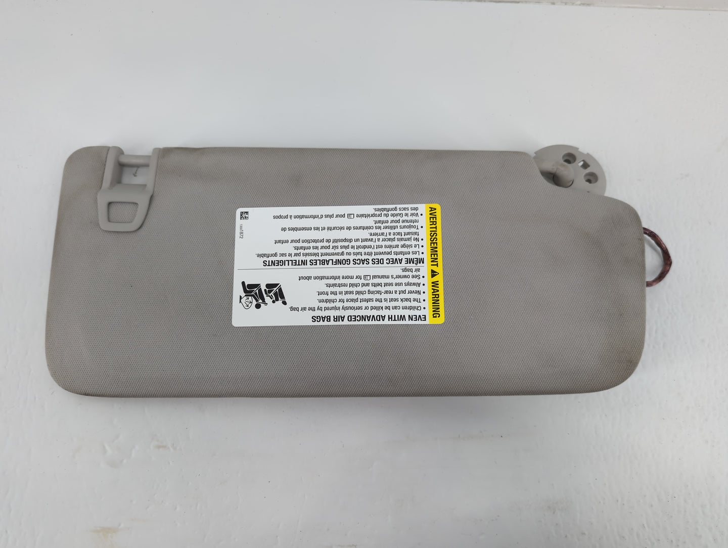 2018-2022 Chevrolet Traverse Sun Visor Shade Replacement Driver Left Mirror Fits Fits 2018 2019 2020 2021 2022 OEM Used Auto