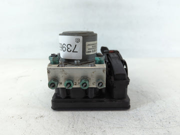 2019-2022 Chevrolet Traverse ABS Pump Control Module Replacement P/N:84739878 Fits Fits 2019 2020 2021 2022 OEM Used Auto Pa