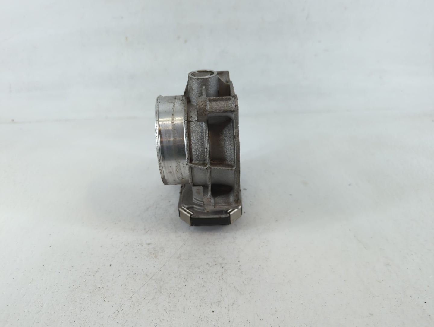 2017-2022 Chevrolet Traverse Throttle Body P/N:12670981AA Fits Fits 2012 2013 2014 2015 2016 2017 2018 2019 2020 2021 2022 O
