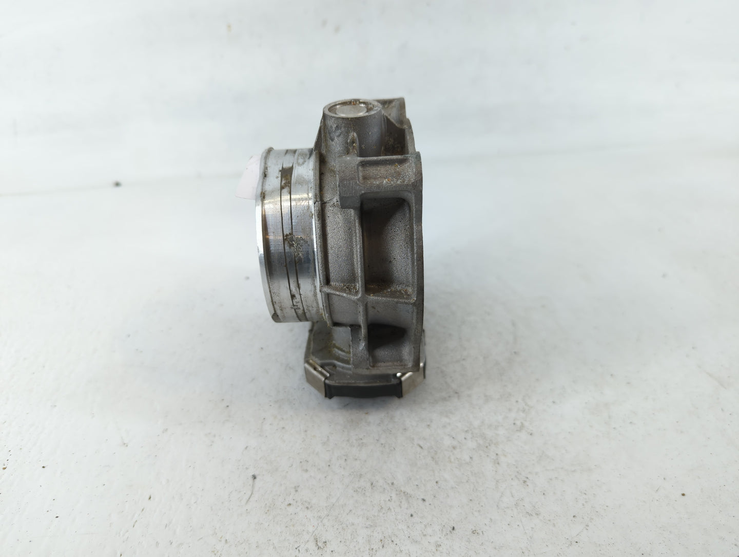 2017-2022 Chevrolet Traverse Throttle Body P/N:12670981AA Fits Fits 2012 2013 2014 2015 2016 2017 2018 2019 2020 2021 2022 O