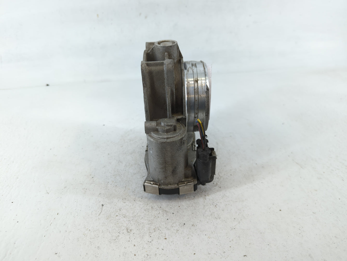 2017-2022 Chevrolet Traverse Throttle Body P/N:12670981AA Fits Fits 2012 2013 2014 2015 2016 2017 2018 2019 2020 2021 2022 O