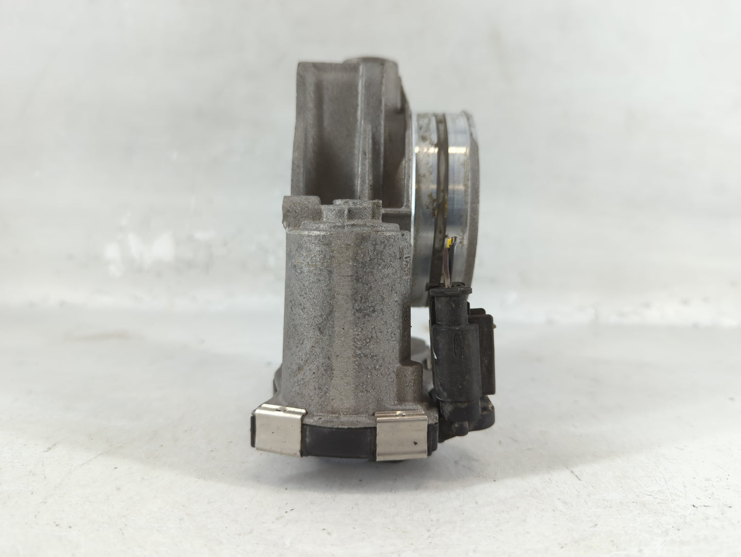 2017-2022 Chevrolet Traverse Throttle Body P/N:12670981AA Fits Fits 2012 2013 2014 2015 2016 2017 2018 2019 2020 2021 2022 O