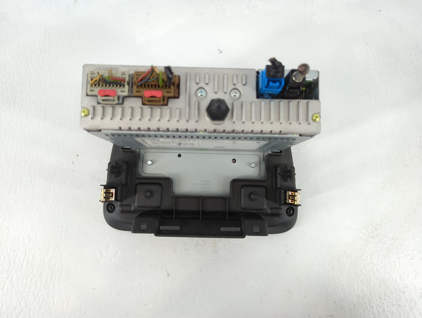 2018-2021 Chevrolet Traverse Radio AM FM Cd Player Receiver Replacement P/N:42554671 Fits Fits 2017 2018 2019 2020 2021 OEM 