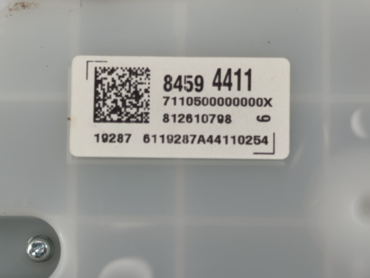 2020-2021 Chevrolet Traverse Instrument Cluster Speedometer Gauges P/N:84594411 Fits Fits 2020 2021 OEM Used Auto Parts - Oe