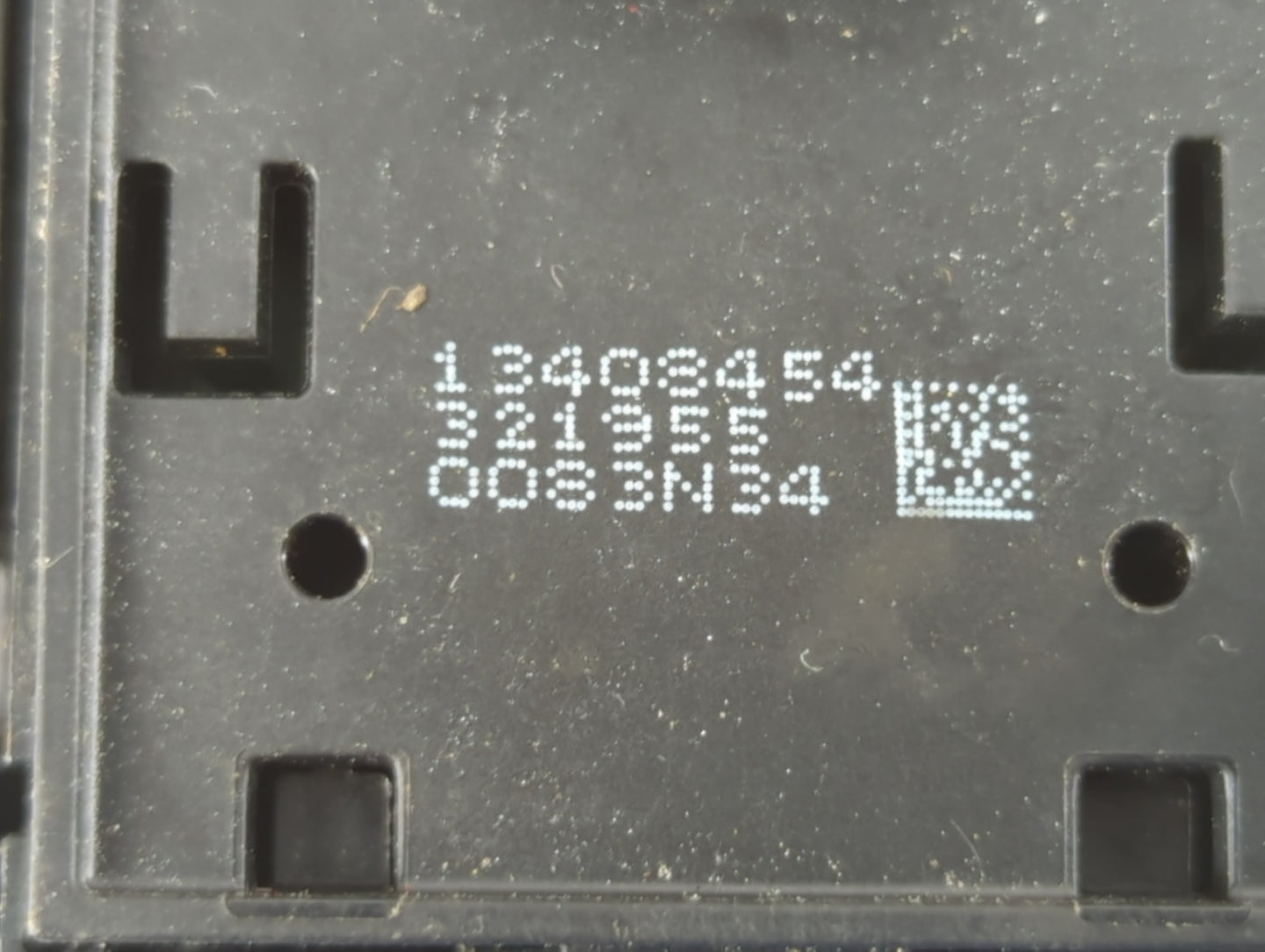2017-2021 Chevrolet Trax Master Power Window Switch Replacement Driver Side Left P/N:13408454 Fits Fits 2017 2018 2019 2020 