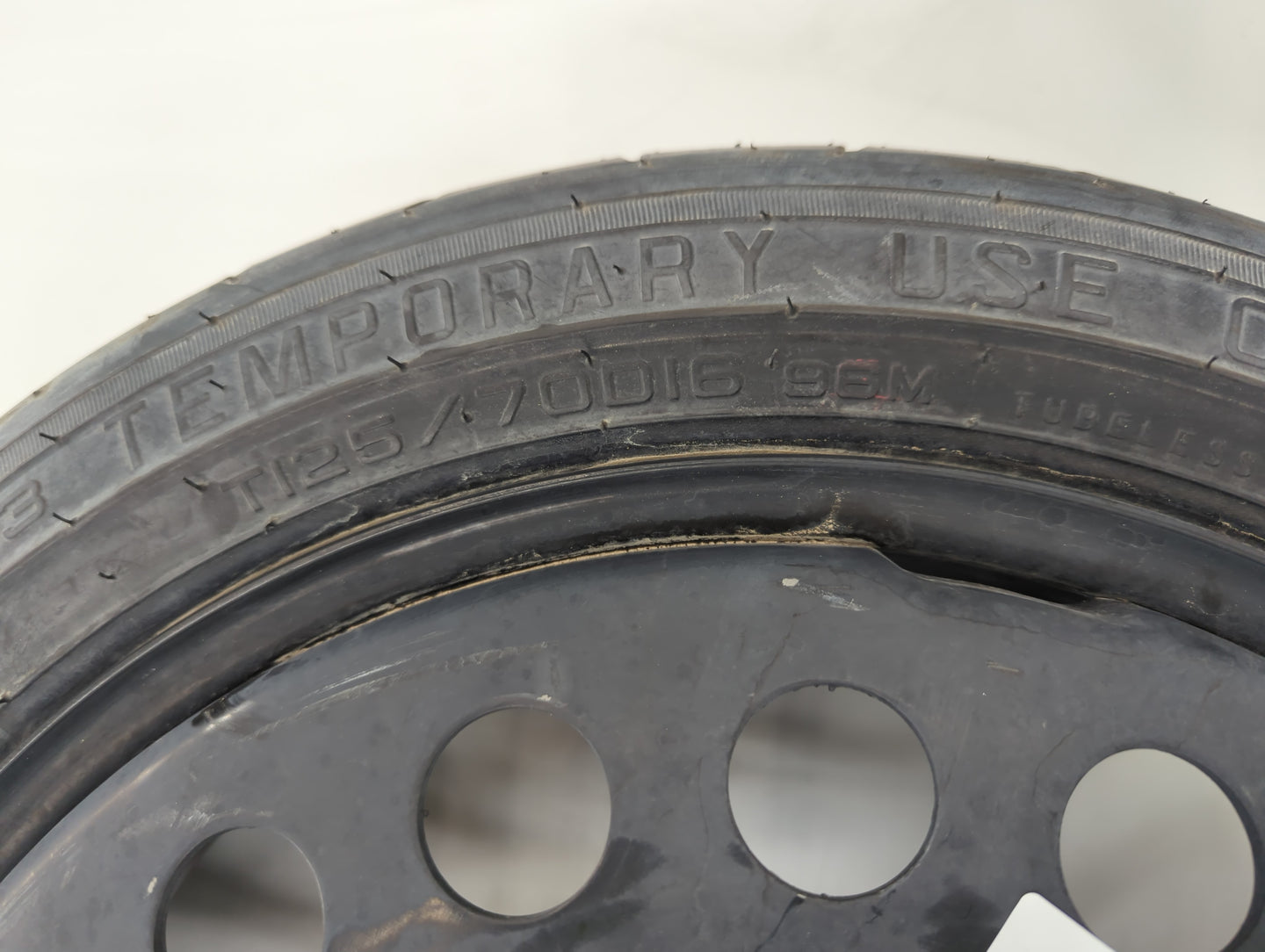 2019-2022 Chevrolet Trax Spare Donut Tire Wheel Rim Oem - Oemusedautoparts1.com
