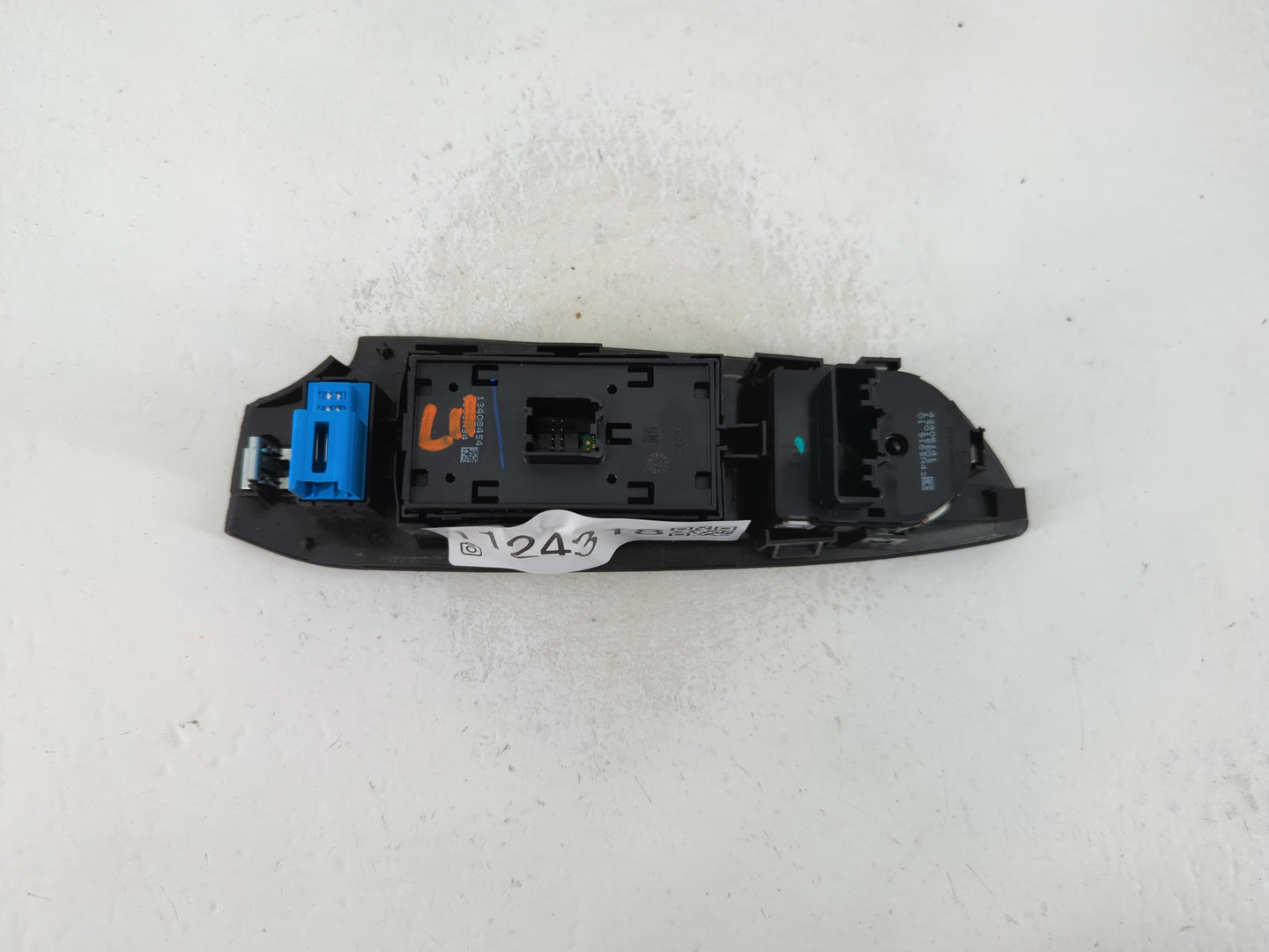 2017-2021 Chevrolet Trax Master Power Window Switch Replacement Driver Side Left P/N:13408454 Fits Fits 2017 2018 2019 2020 