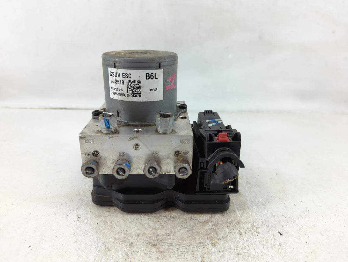 2017-2021 Chevrolet Trax Anti-Lock Brake ABS Pump Module Actuator OEM P/N:42643519 Fits Fits 2017 2018 2019 2020 2021 OEM Us