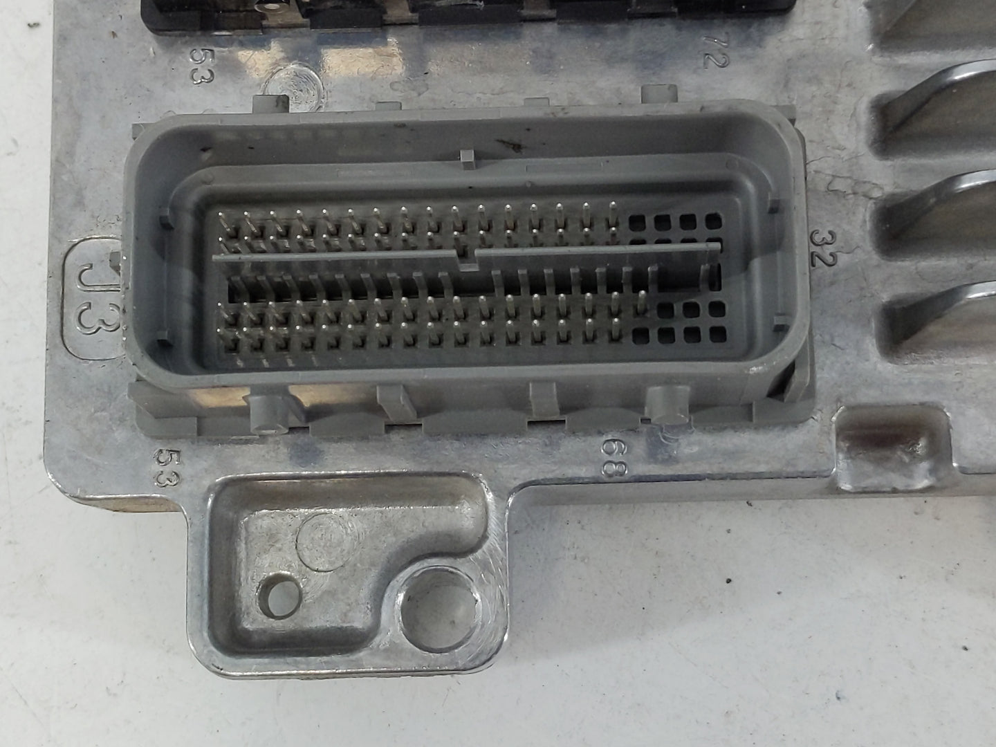 2017-2021 Chevrolet Trax PCM Engine Control Computer ECU ECM PCU OEM P/N:12698131 Fits Fits 2017 2018 2019 2020 2021 OEM Use
