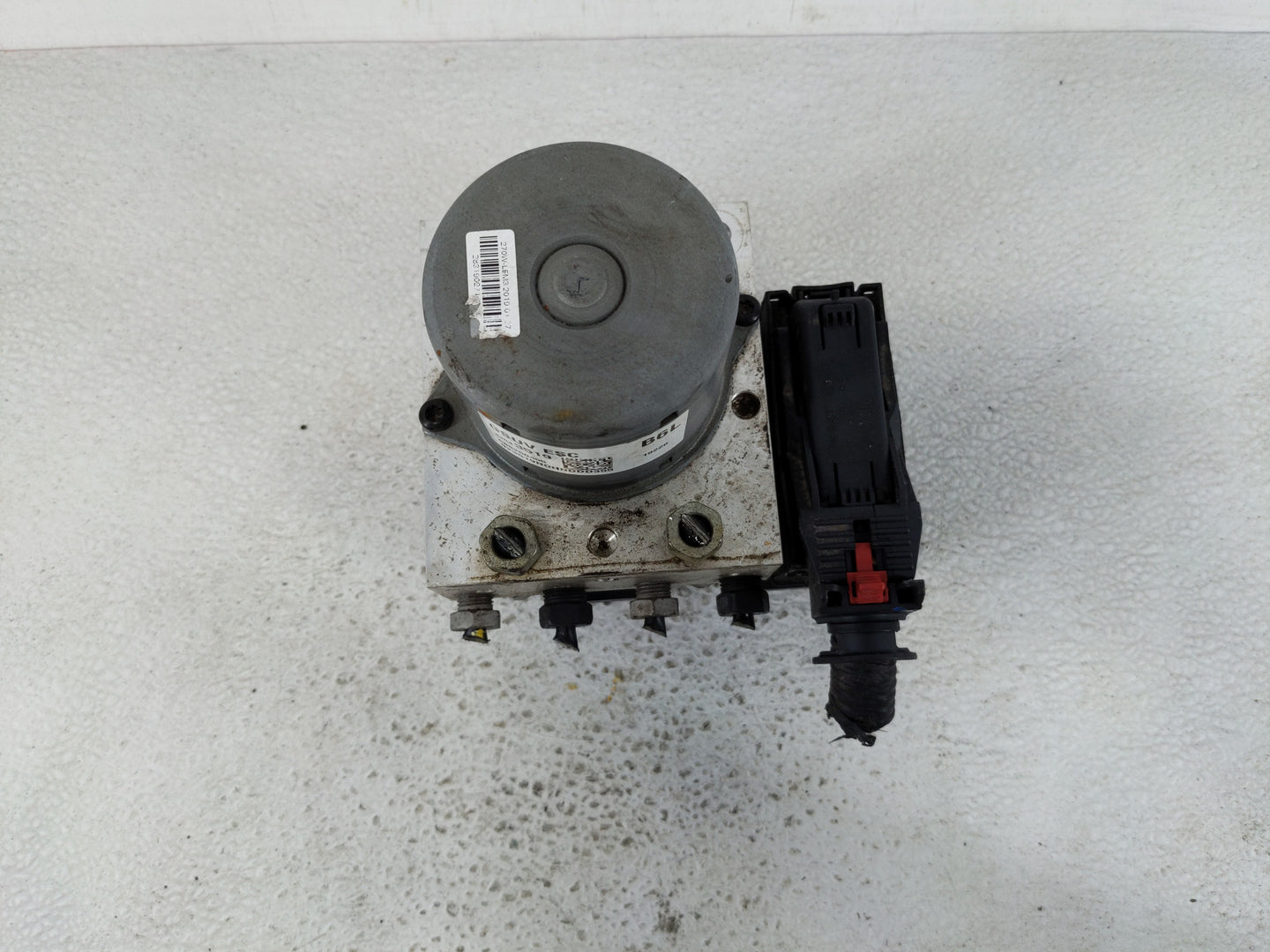 2017-2021 Chevrolet Trax ABS Pump Control Module Replacement P/N:42643519 Fits Fits 2017 2018 2019 2020 2021 OEM Used Auto P
