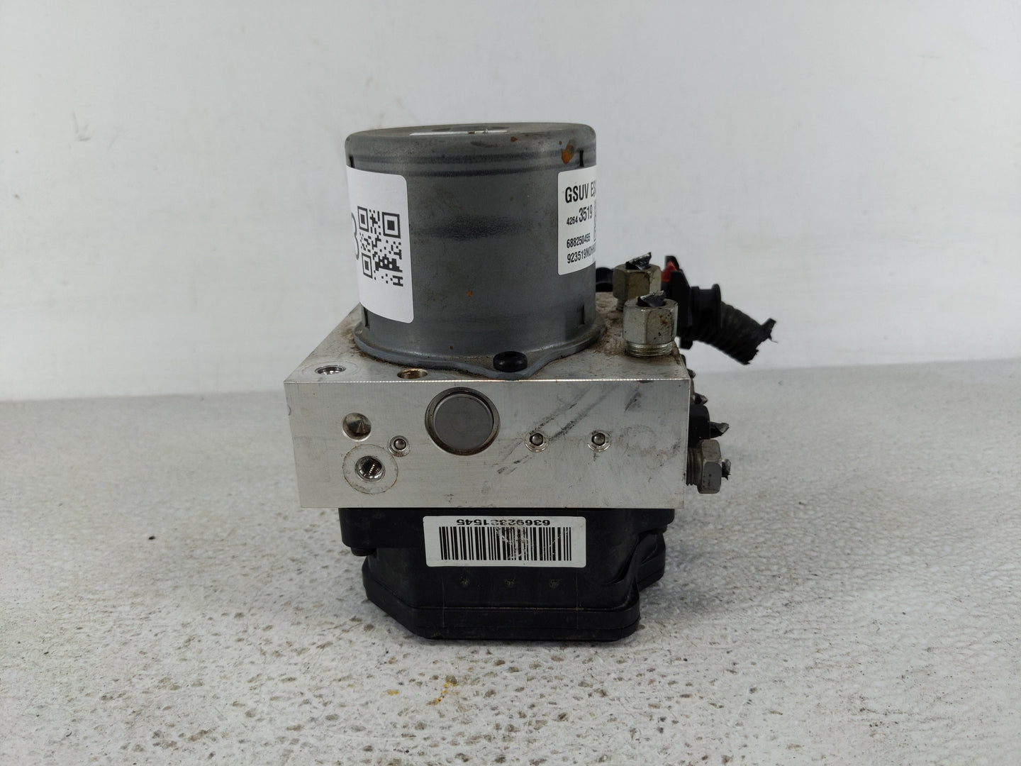 2017-2021 Chevrolet Trax ABS Pump Control Module Replacement P/N:42643519 Fits Fits 2017 2018 2019 2020 2021 OEM Used Auto P