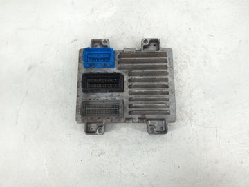 2017-2021 Chevrolet Trax PCM Engine Control Computer ECU ECM PCU OEM P/N:12698131 Fits Fits 2017 2018 2019 2020 2021 OEM Use