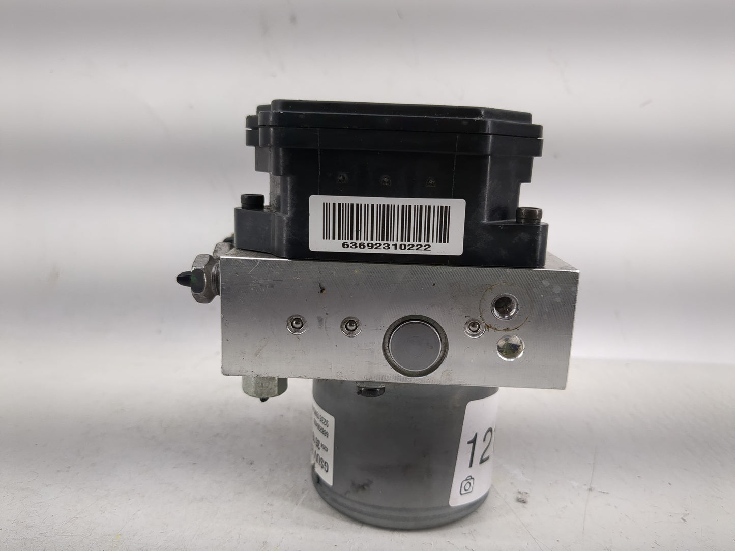 2017-2021 Chevrolet Trax ABS Pump Control Module Replacement P/N:42643519 Fits Fits 2017 2018 2019 2020 2021 OEM Used Auto P