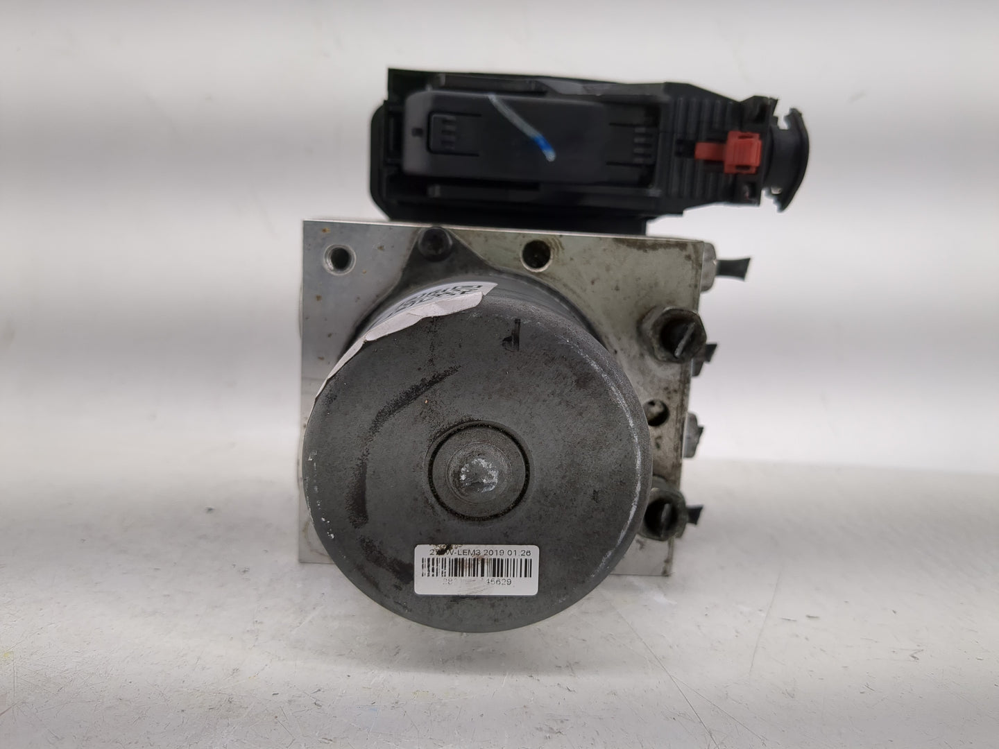 2017-2021 Chevrolet Trax ABS Pump Control Module Replacement P/N:42643519 Fits Fits 2017 2018 2019 2020 2021 OEM Used Auto P