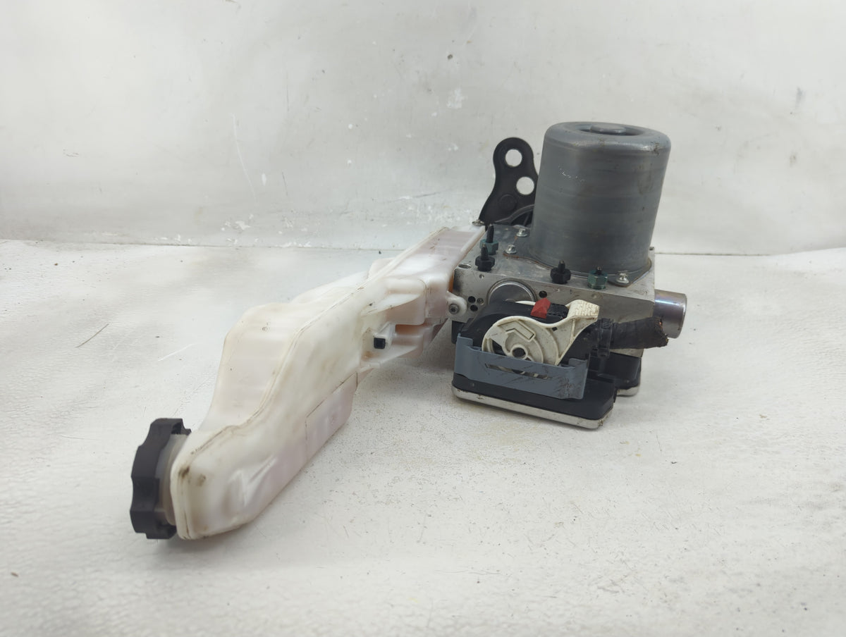 2013-2021 Chevrolet Trax Power Brake Booster Oem 1313843 - Oemusedautoparts1.com