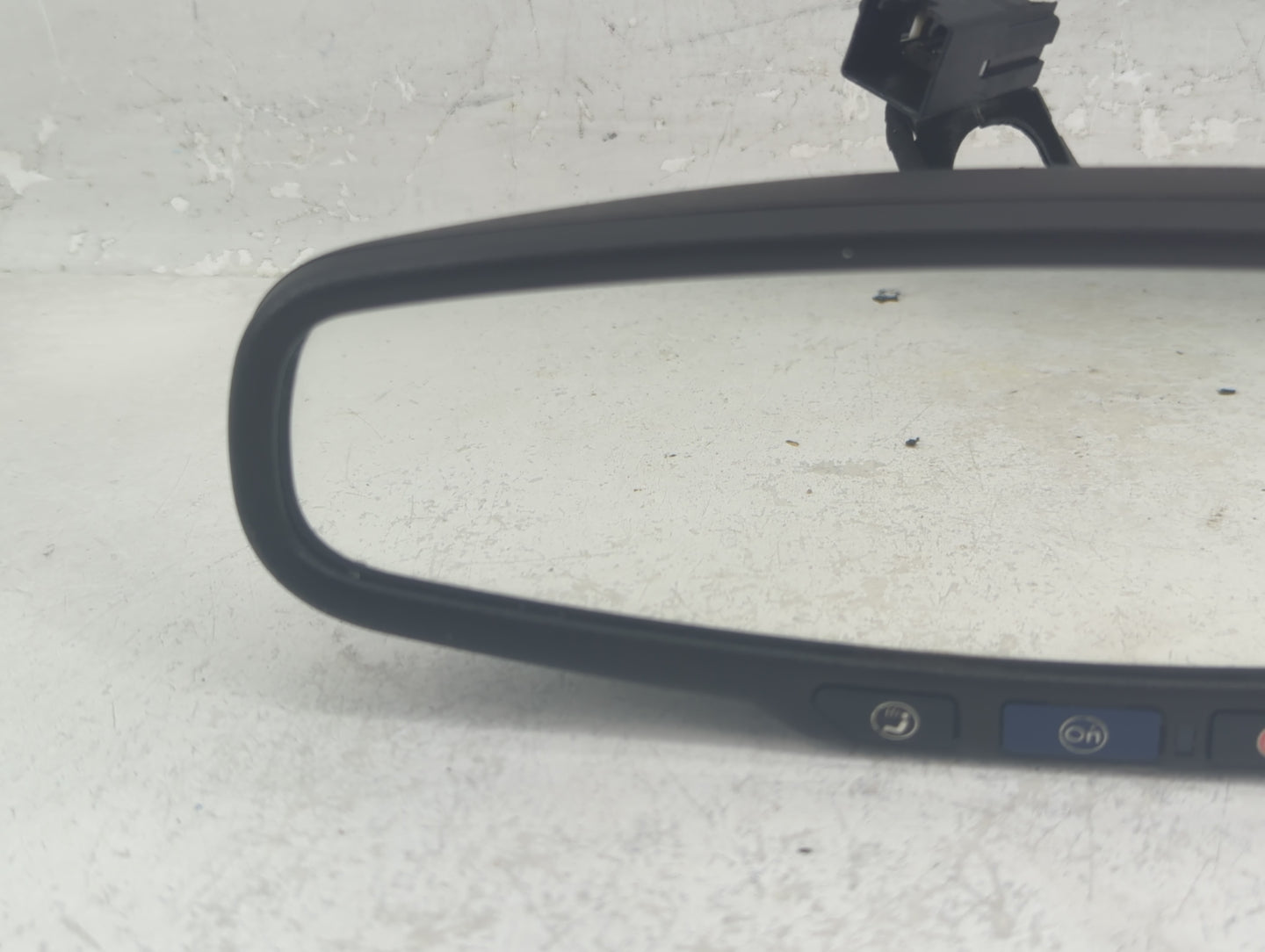 2013-2021 Chevrolet Trax Interior Rear View Mirror Replacement OEM P/N:A048070 Fits OEM Used Auto Parts - Oemusedautoparts1.