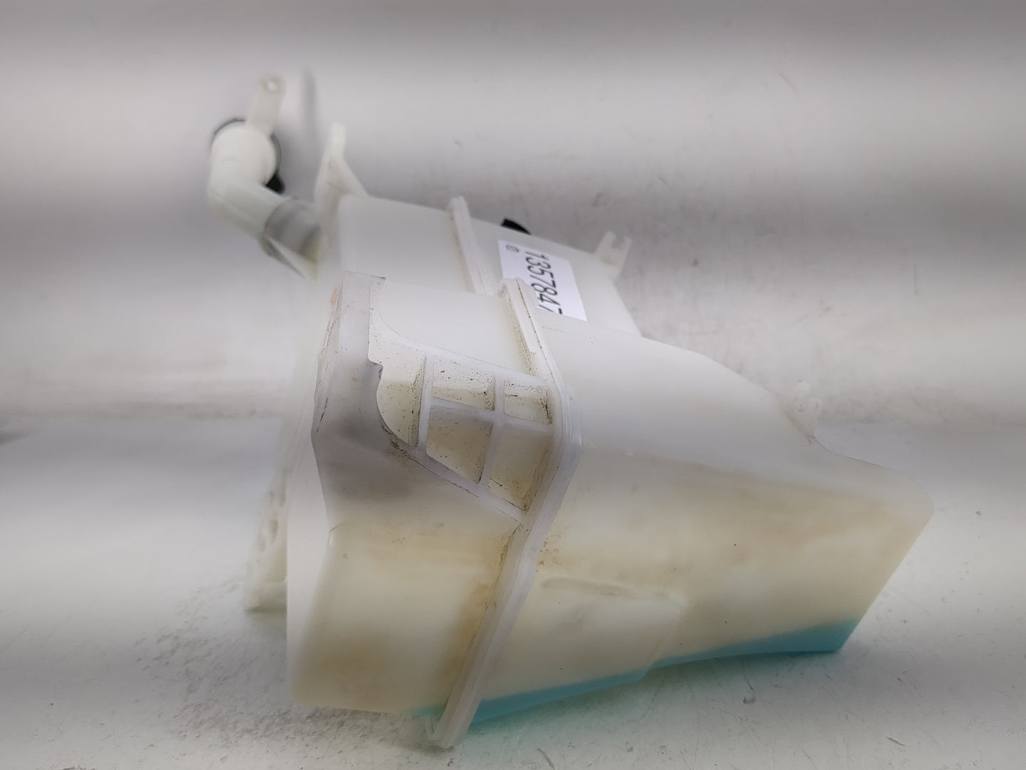 2015-2021 Chevrolet Trax Windshield Washer Fluid Reservoir Bottle Oem - Oemusedautoparts1.com