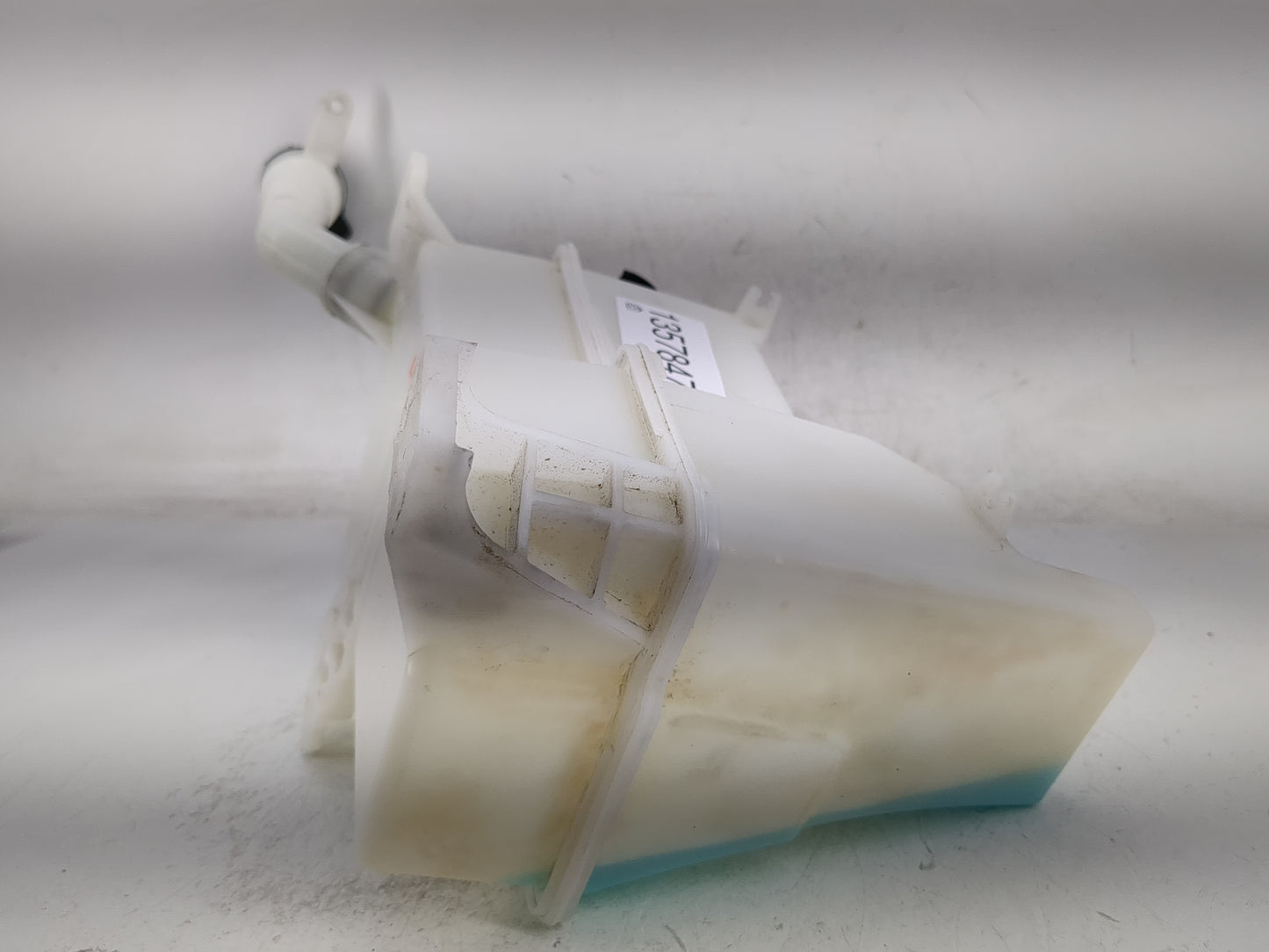 2015-2021 Chevrolet Trax Windshield Washer Fluid Reservoir Bottle Oem - Oemusedautoparts1.com