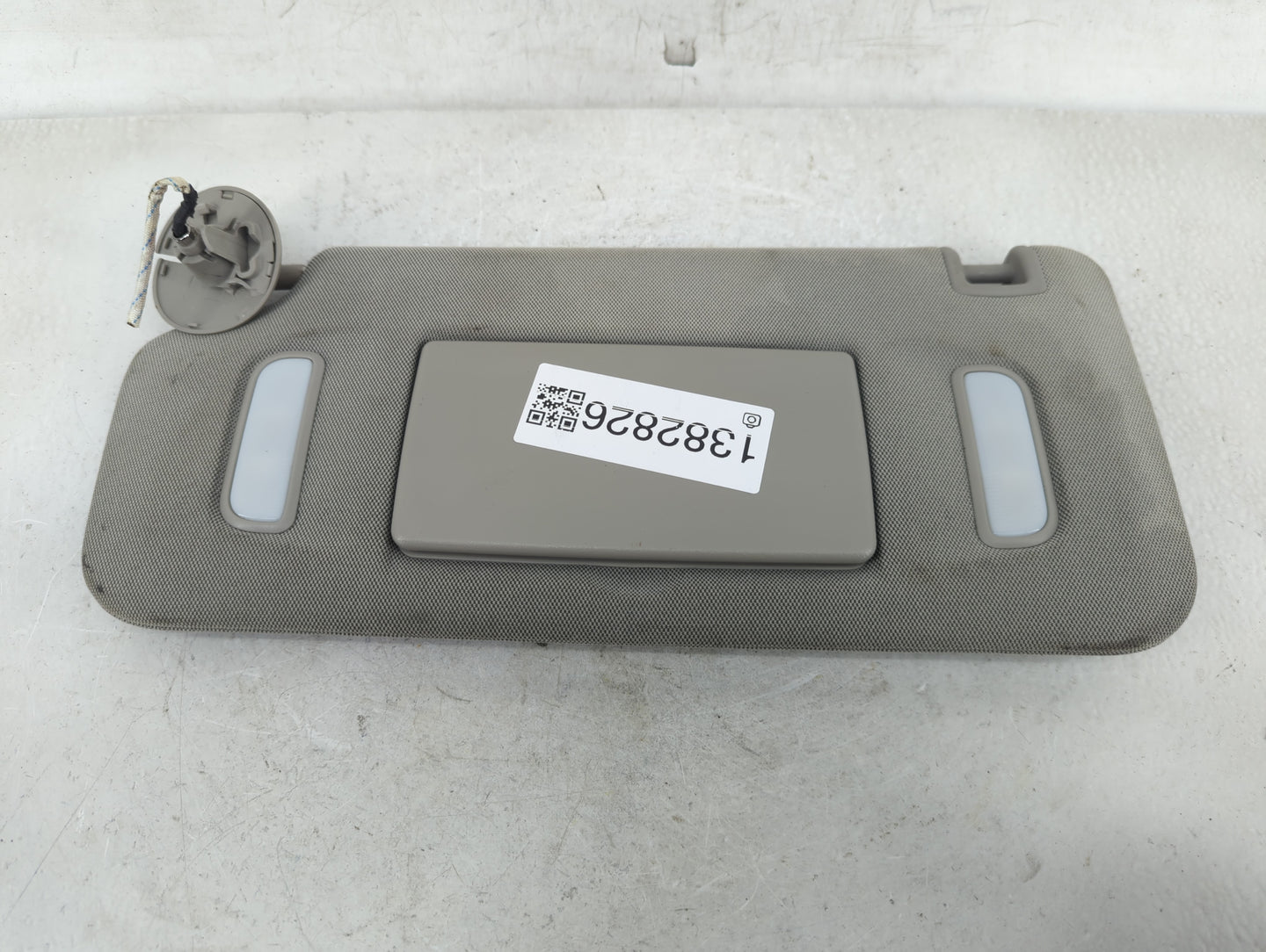 2017-2020 Chevrolet Trax Sun Visor Shade Replacement Driver Left Mirror Fits Fits 2017 2018 2019 2020 OEM Used Auto Parts - 