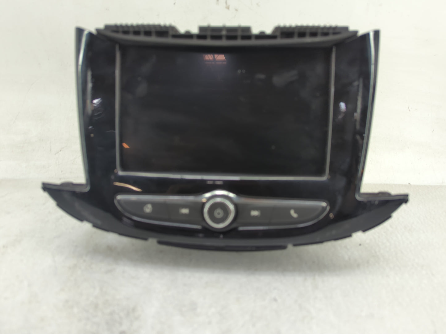 2020 Chevrolet Trax Radio AM FM Cd Player Receiver Replacement P/N:84691595 Fits OEM Used Auto Parts - Oemusedautoparts1.com