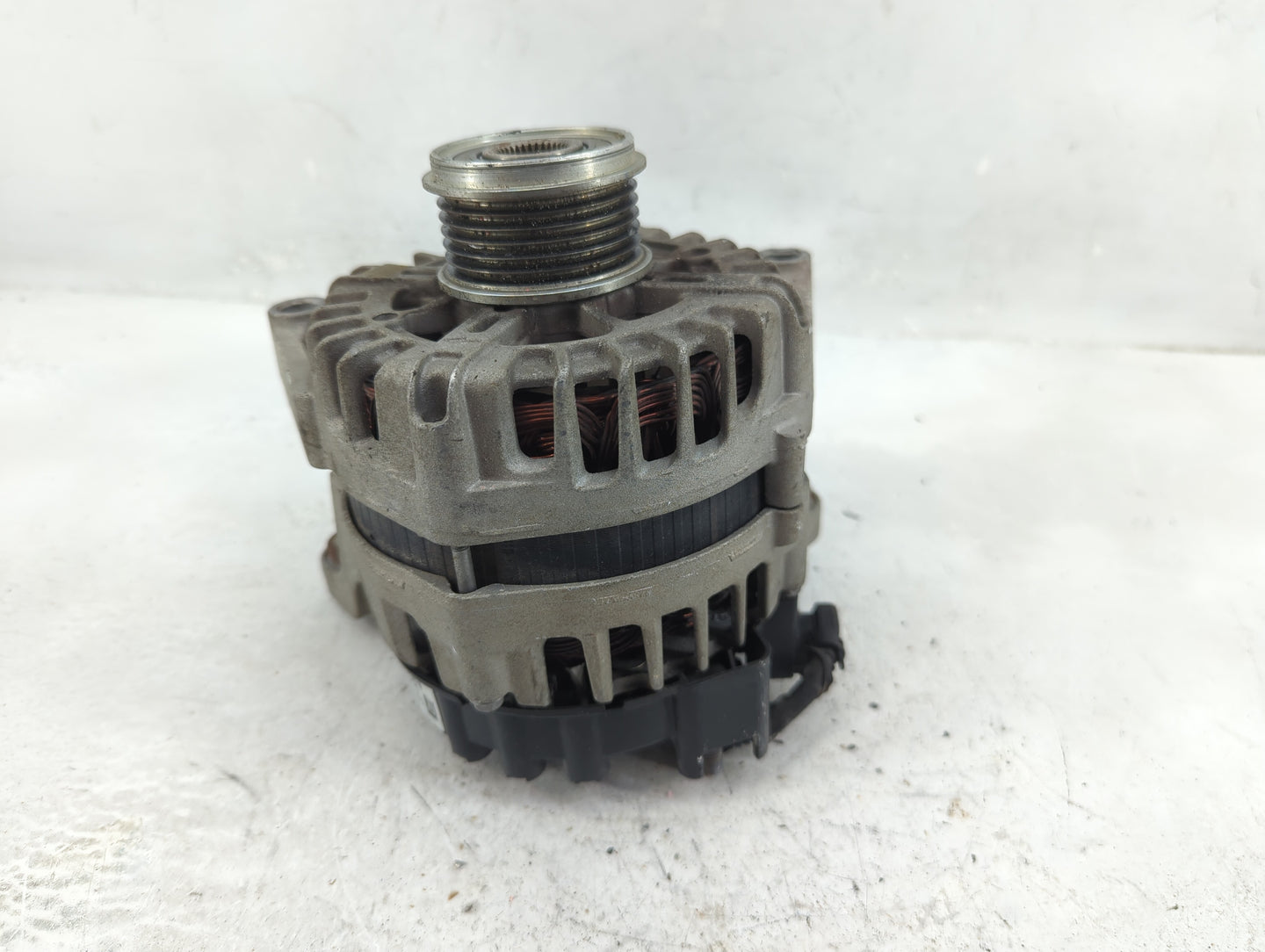 2013-2021 Chevrolet Trax Alternator Replacement Generator Charging Assembly Engine OEM P/N:FGN12S064 2619573 Fits OEM Used A
