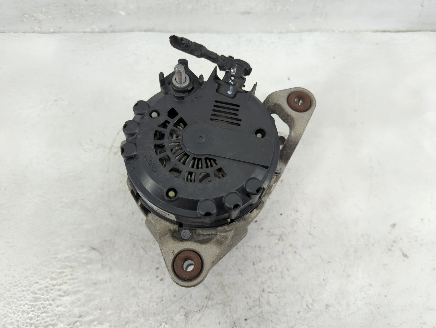2013-2021 Chevrolet Trax Alternator Replacement Generator Charging Assembly Engine OEM P/N:FGN12S064 2619573 Fits OEM Used A