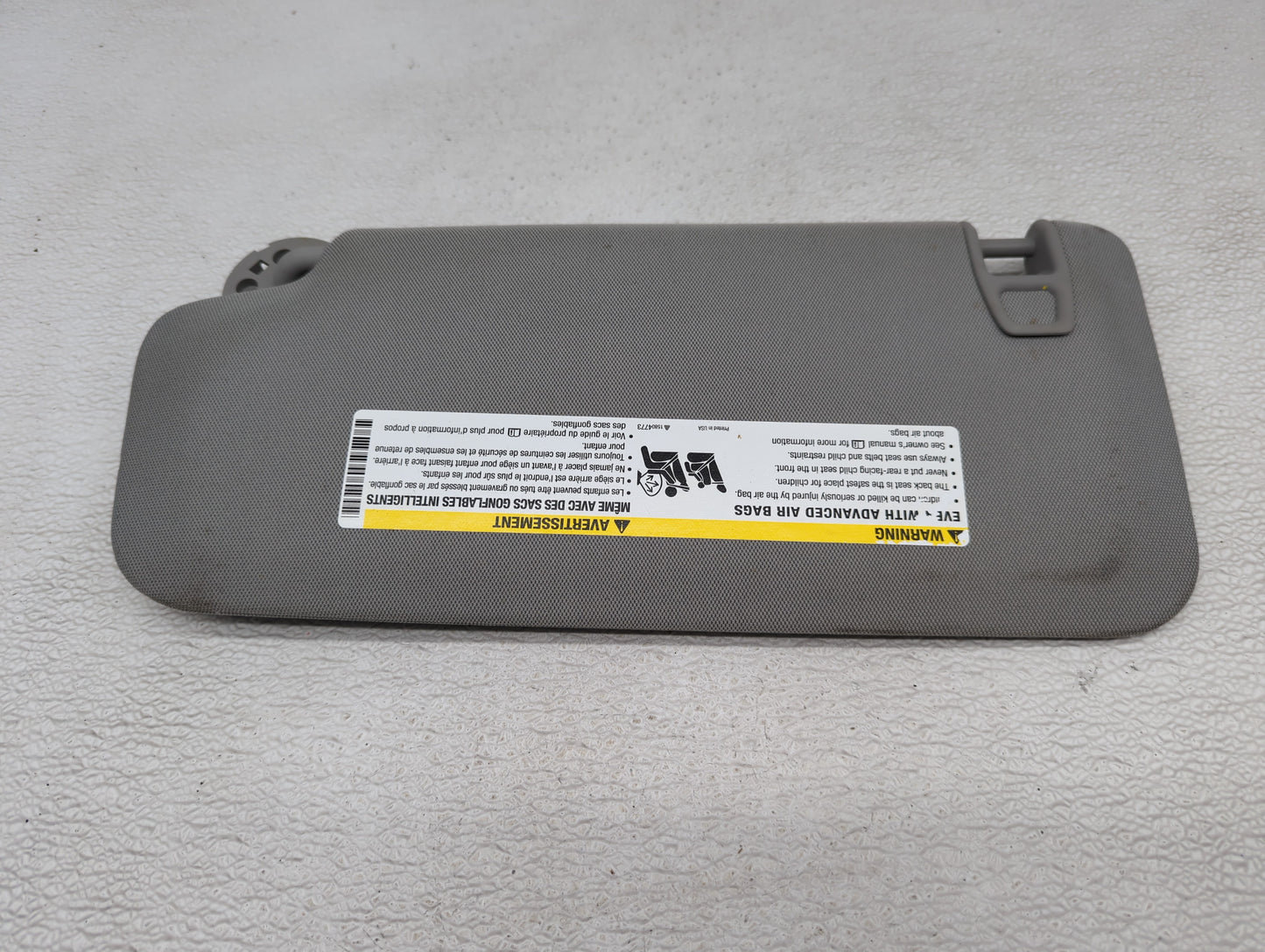 2017-2021 Chevrolet Trax Sun Visor Shade Replacement Passenger Right Mirror Fits Fits 2017 2018 2019 2020 2021 OEM Used Auto