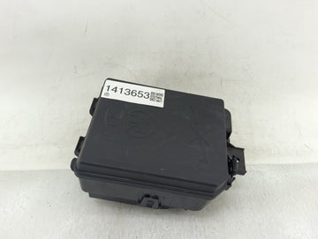 2018-2021 Chevrolet Trax Fusebox Fuse Box Panel Relay Module P/N:42624875 Fits Fits 2018 2019 2020 2021 OEM Used Auto Parts 