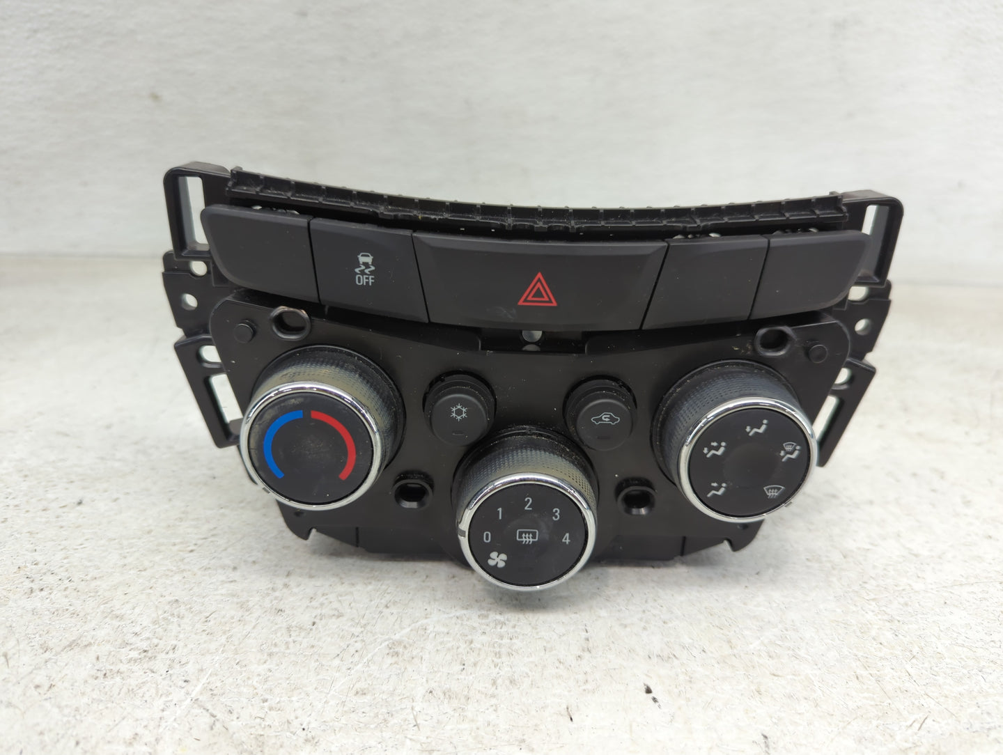 2017-2021 Chevrolet Trax Climate Control Module Temperature AC/Heater Replacement P/N:545329302 42588188 Fits OEM Used Auto 