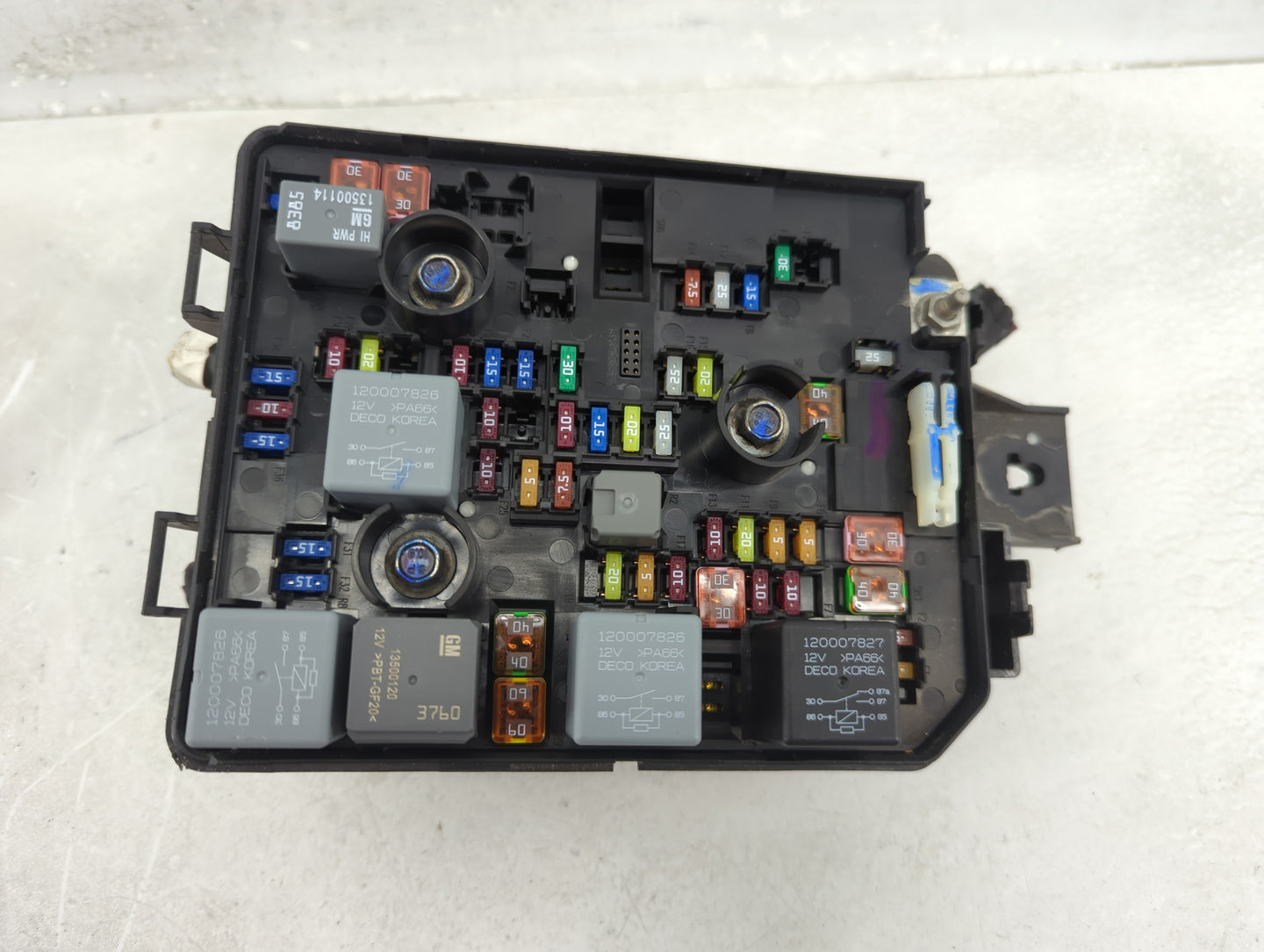 2018-2021 Chevrolet Trax Fusebox Fuse Box Panel Relay Module P/N:42624875 Fits Fits 2018 2019 2020 2021 OEM Used Auto Parts 