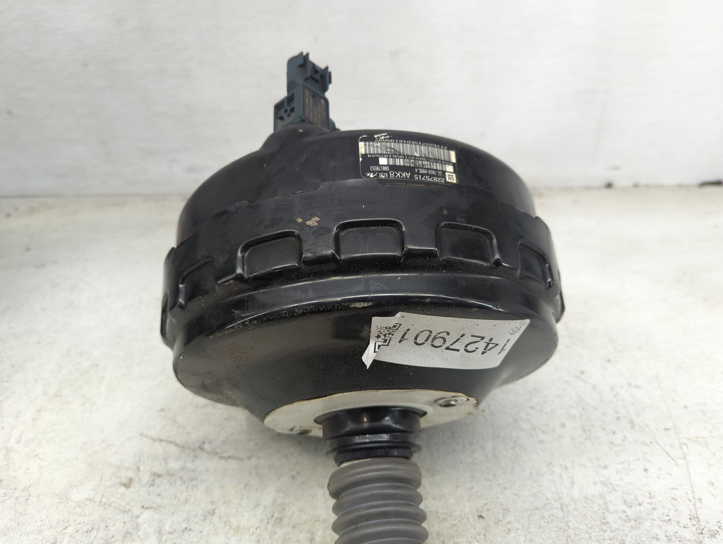 2013-2021 Chevrolet Trax Power Brake Booster Oem 1427905 - Oemusedautoparts1.com